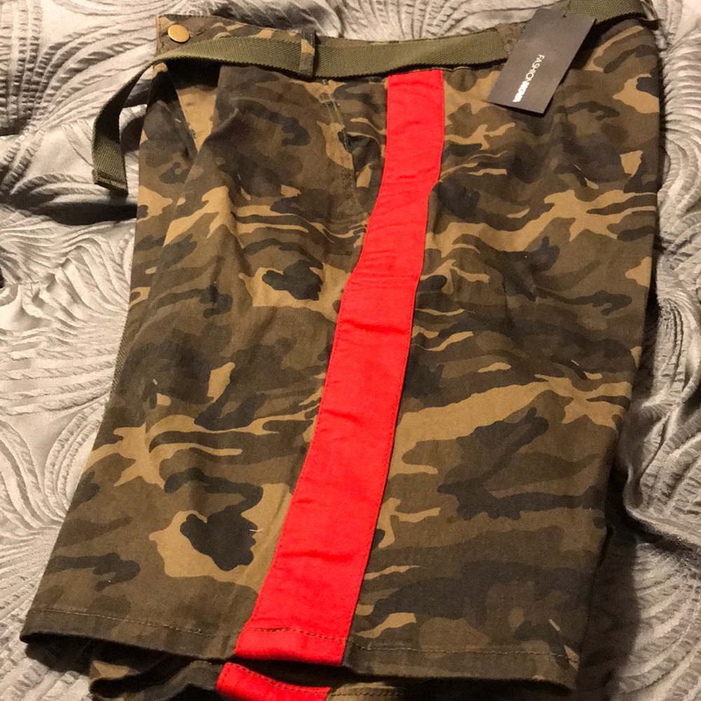 Army fatigue pants never worn - Picture 2 of 2